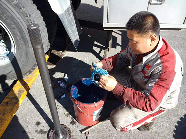 专注汽修技术 诠释“工匠精神”